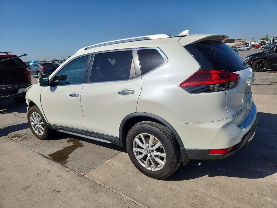 2018 NISSAN ROGUE SV 2