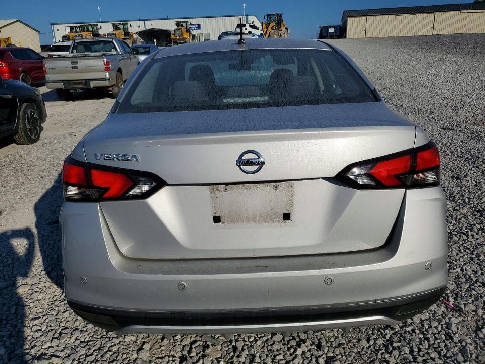 2021 NISSAN VERSA S 6