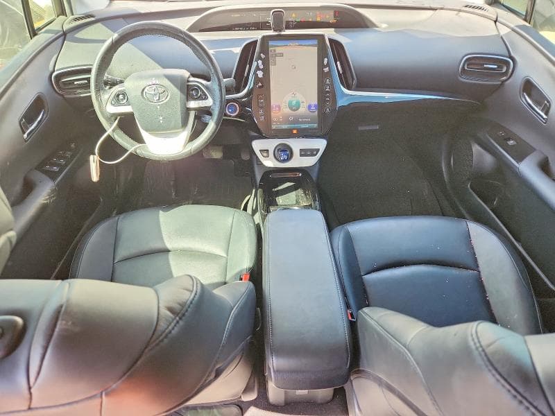 2017 TOYOTA PRIUS PRIME ADVANCED 8