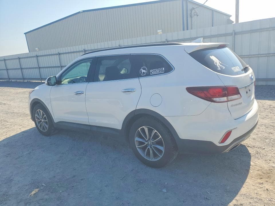 2017 HYUNDAI SANTA FE SE 2