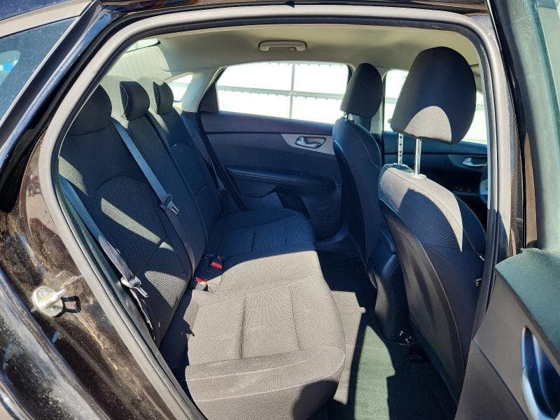 2019 KIA FORTE 10