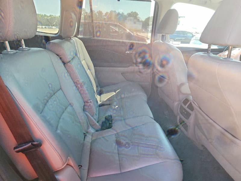 2021 HONDA PILOT SE 11