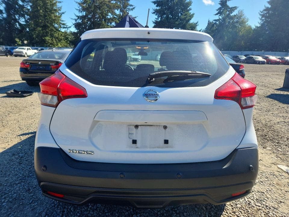 2020 NISSAN KICKS S 6