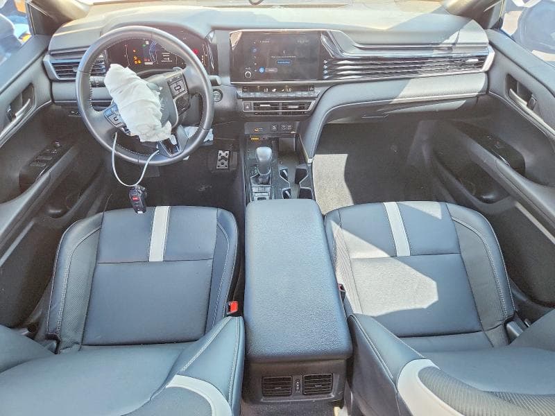 2022 TOYOTA CAMRY SE 8