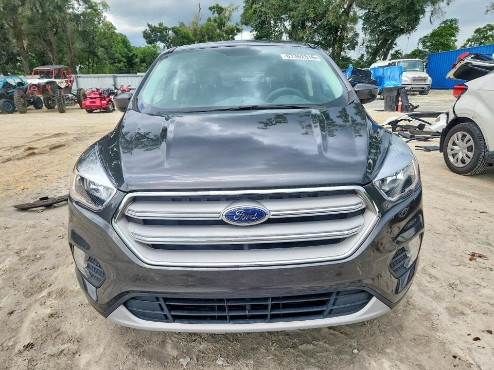 2017 FORD ESCAPE SE 5