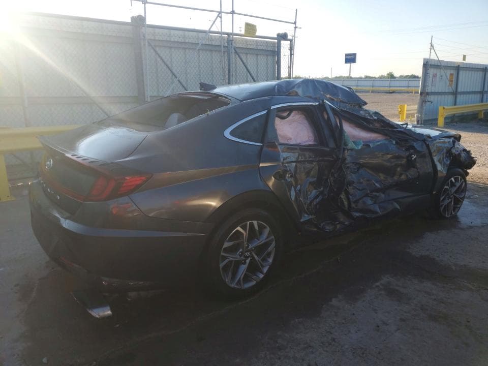 2020 HYUNDAI SONATA SEL 3