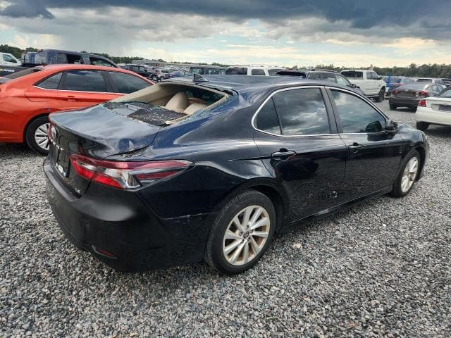 2023 TOYOTA CAMRY LE 3