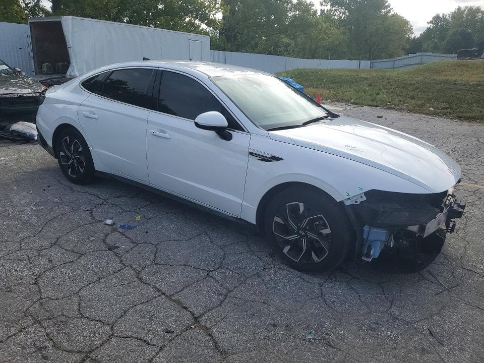 2025 HYUNDAI SONATA SEL 4