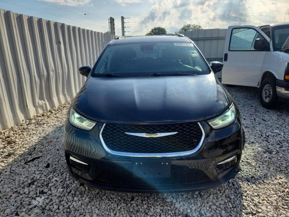 2022 CHRYSLER PACIFICA TOURING L 5