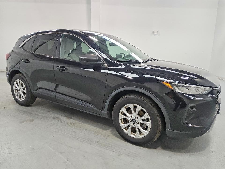 2023 FORD ESCAPE ACTIVE 4