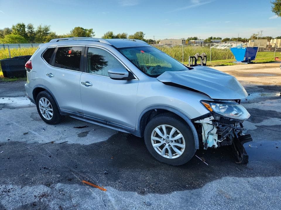 2018 NISSAN ROGUE SV 4