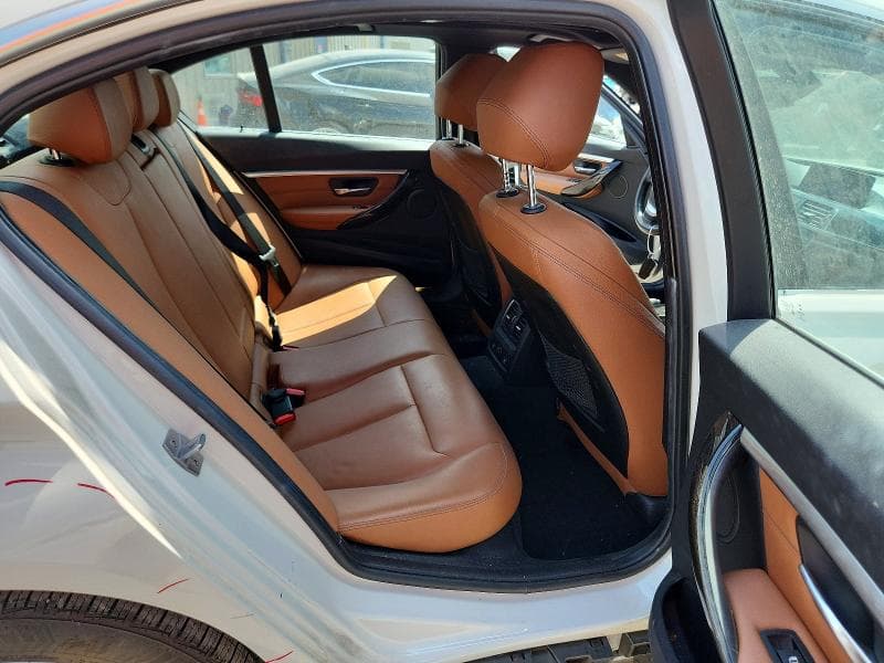 2017 BMW 330 XI 10