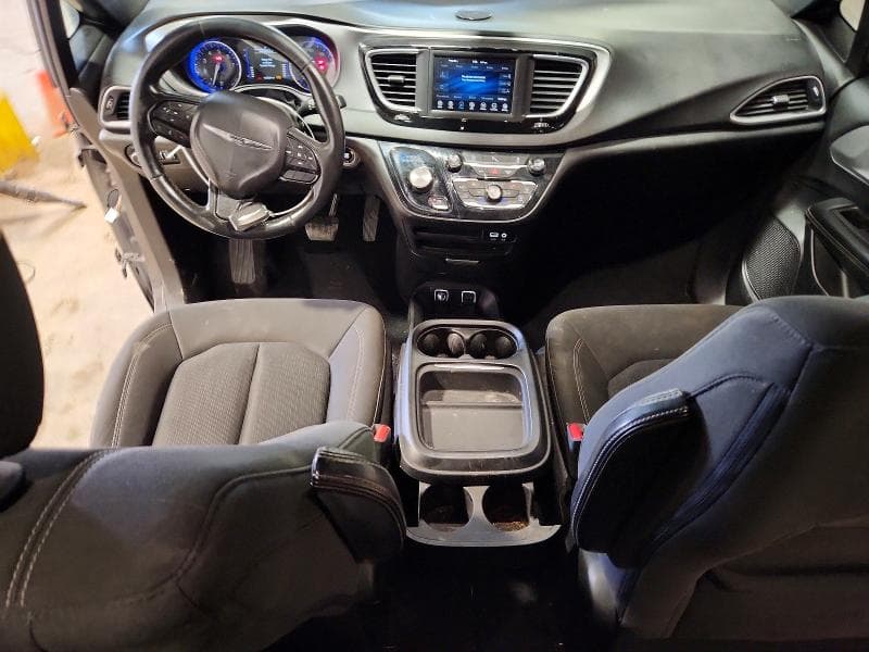 2019 CHRYSLER PACIFICA TOURING PLUS 8