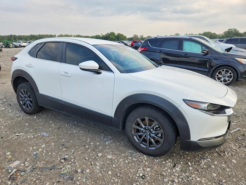 2023 MAZDA CX-30 4