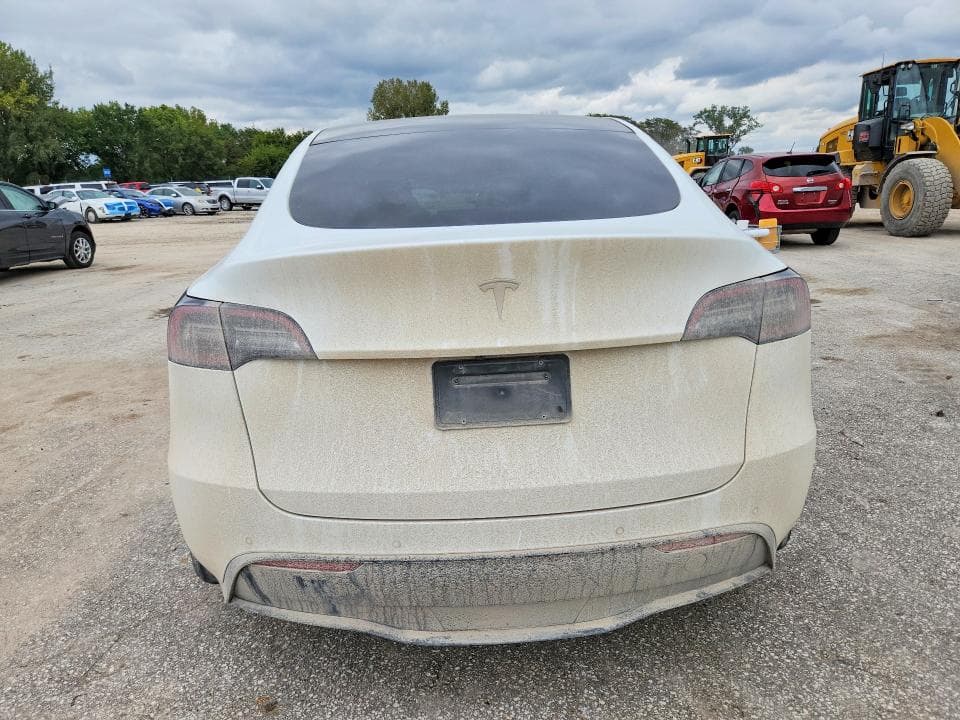 2021 TESLA MODEL Y 6