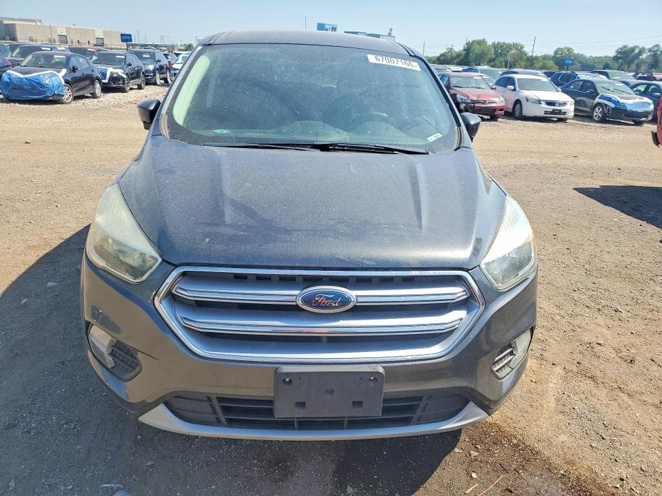 2017 FORD ESCAPE SE 5
