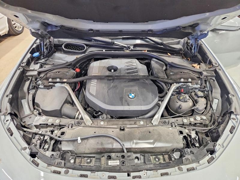 2026 BMW 740 XI 11
