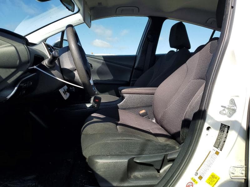 2018 TOYOTA PRIUS ONE 7