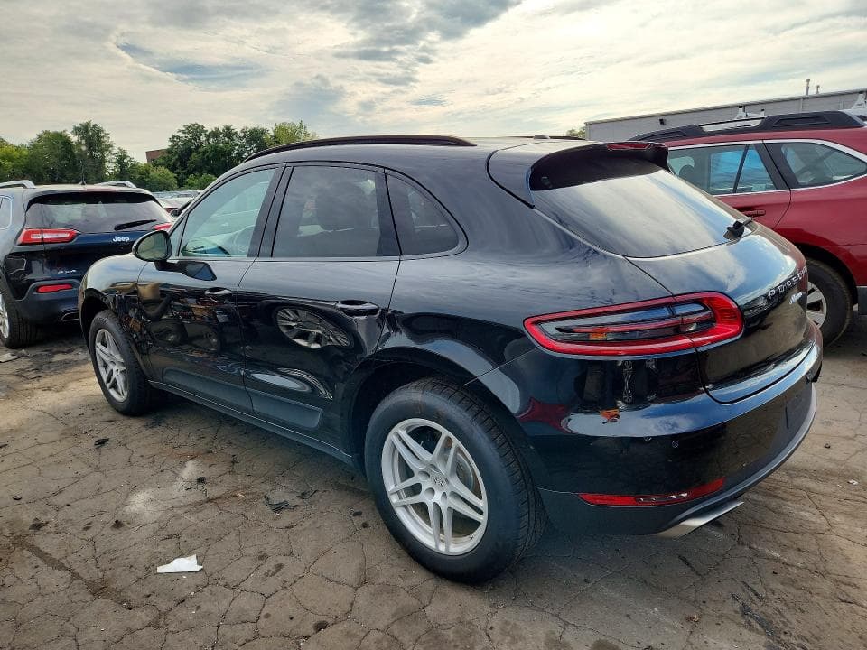 2017 PORSCHE MACAN 2