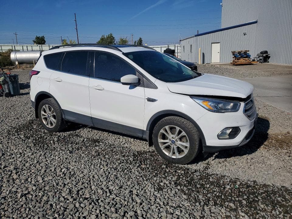 2018 FORD ESCAPE SEL 4