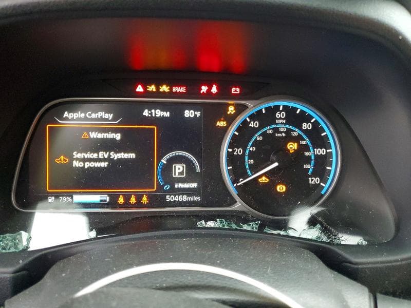2023 NISSAN LEAF S 9