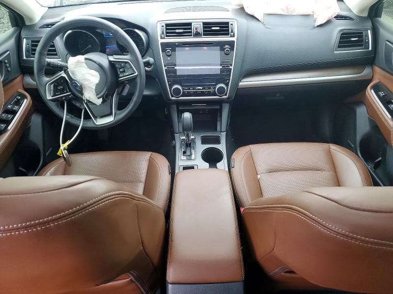 2018 SUBARU OUTBACK TOURING 8