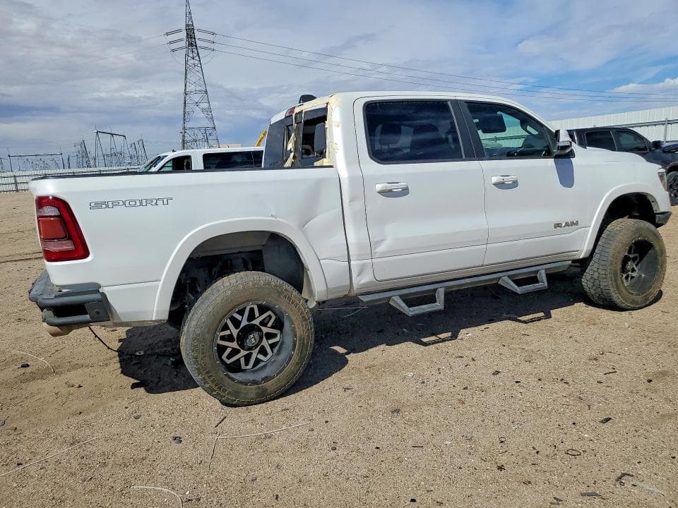 2020 RAM 1500 LARAMIE 3