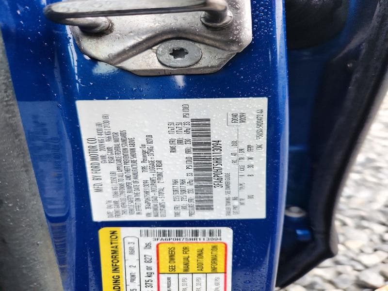 2017 FORD FUSION SE 12
