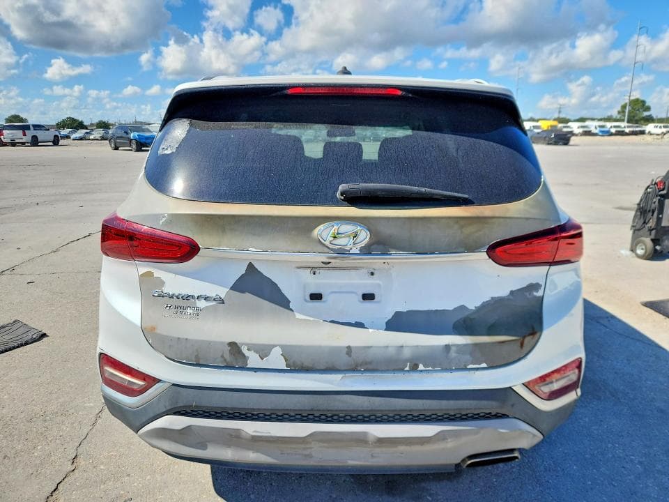 2019 HYUNDAI SANTA FE SE 6