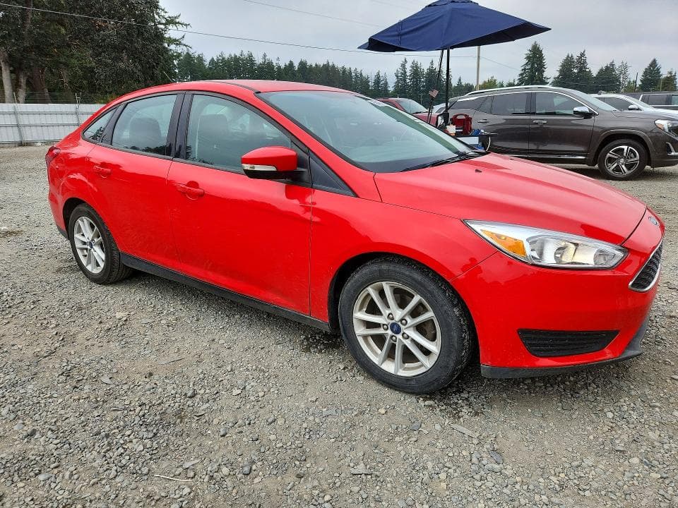 2017 FORD FOCUS SE 4
