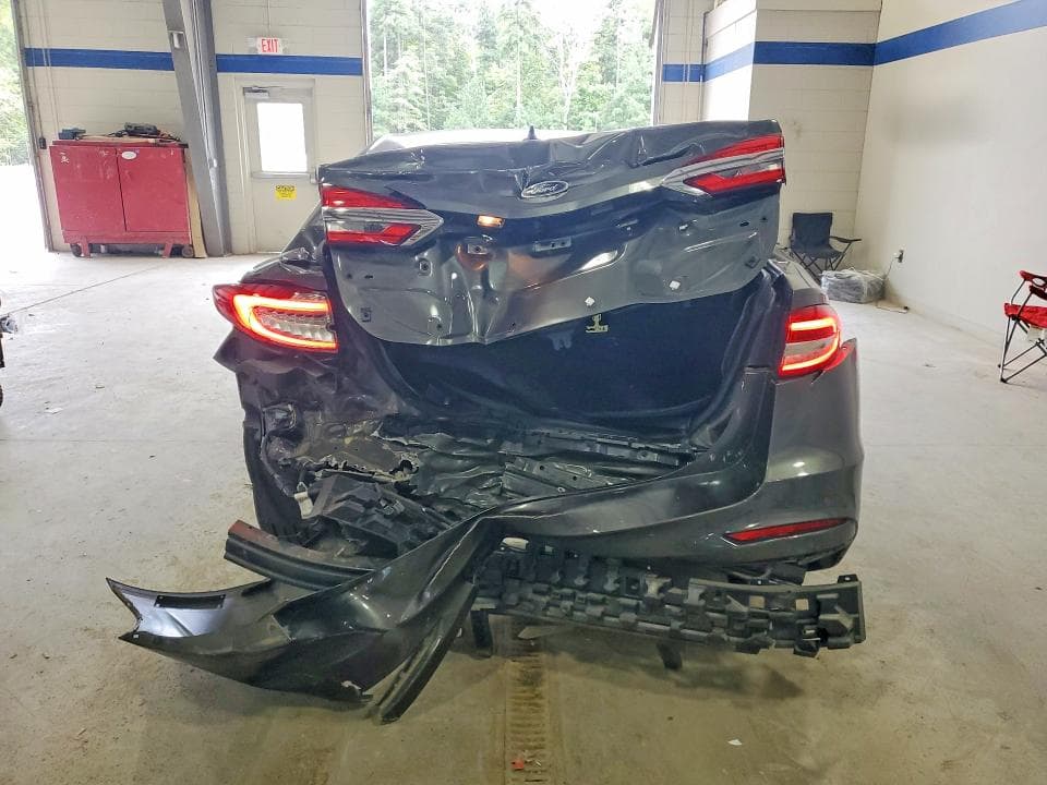 2019 FORD FUSION SE 6
