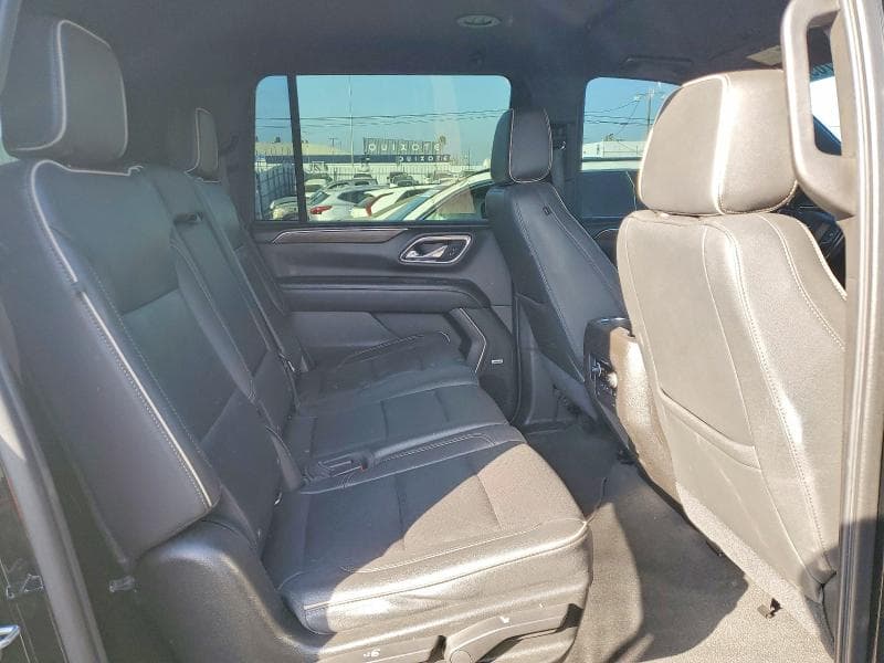 2021 CHEVROLET SUBURBAN C1500 PREMIER 11