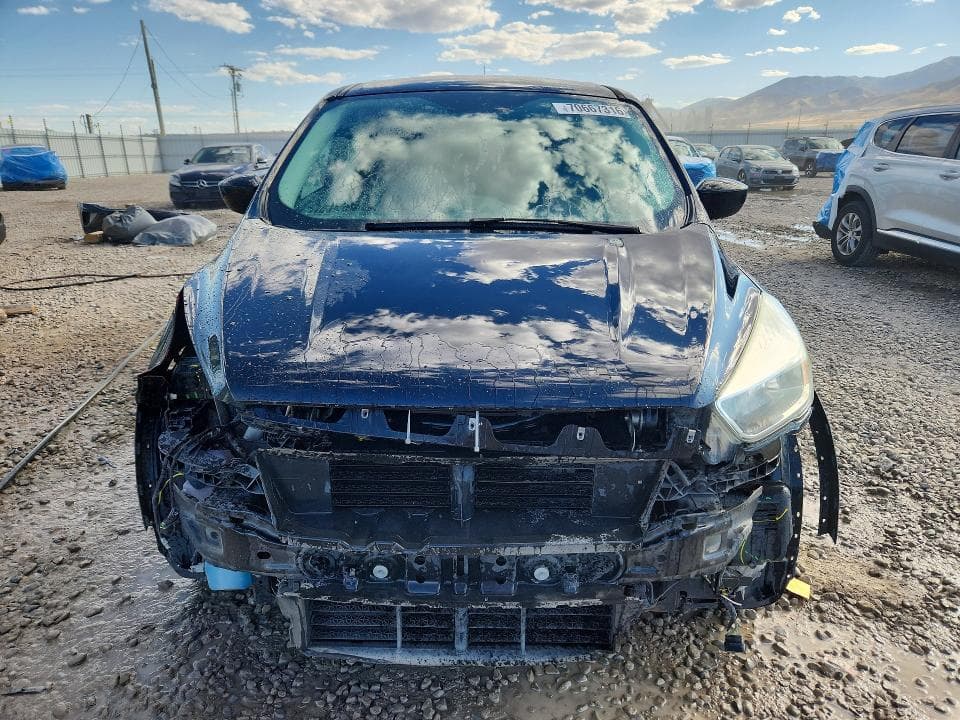 2017 FORD ESCAPE SE 5