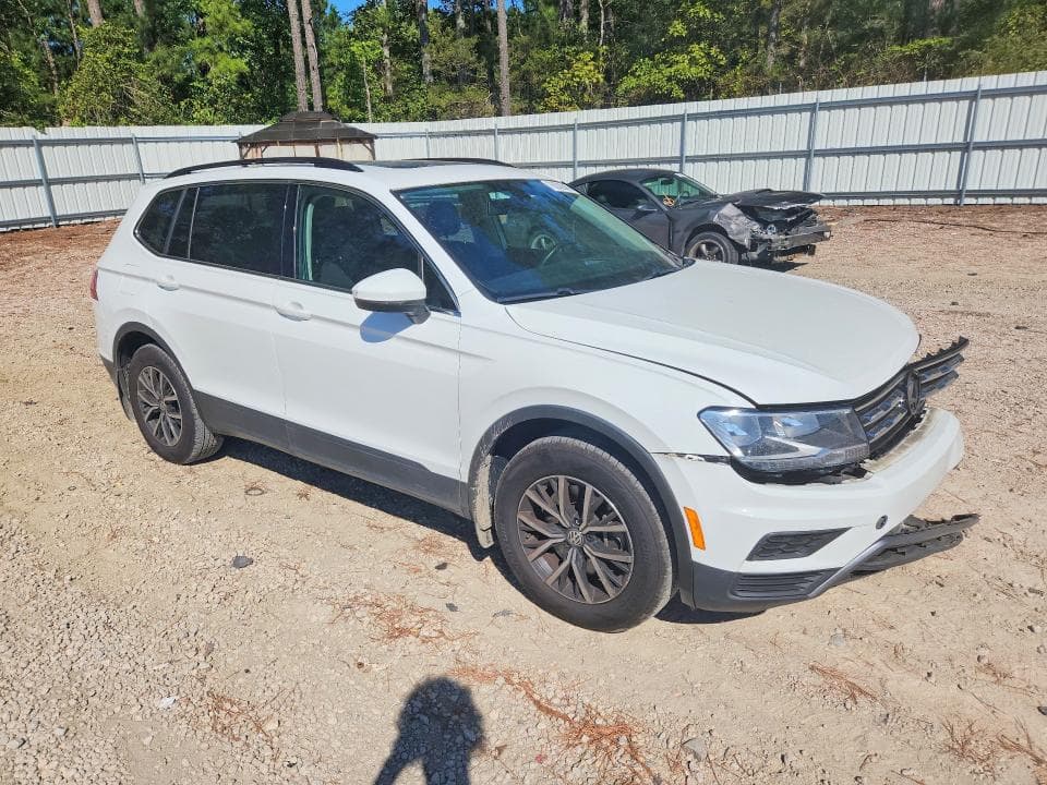 2019 VOLKSWAGEN TIGUAN SE 4