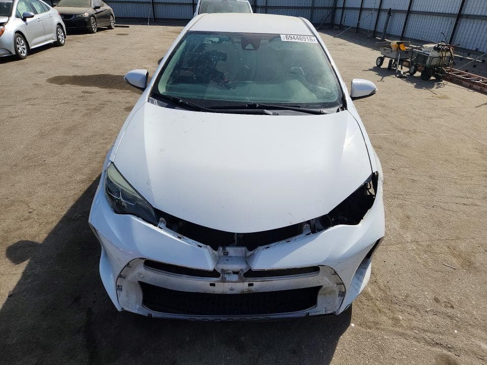2017 TOYOTA COROLLA SE 5