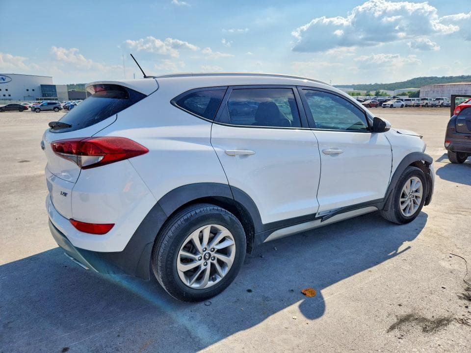 2017 HYUNDAI TUCSON ECO 3