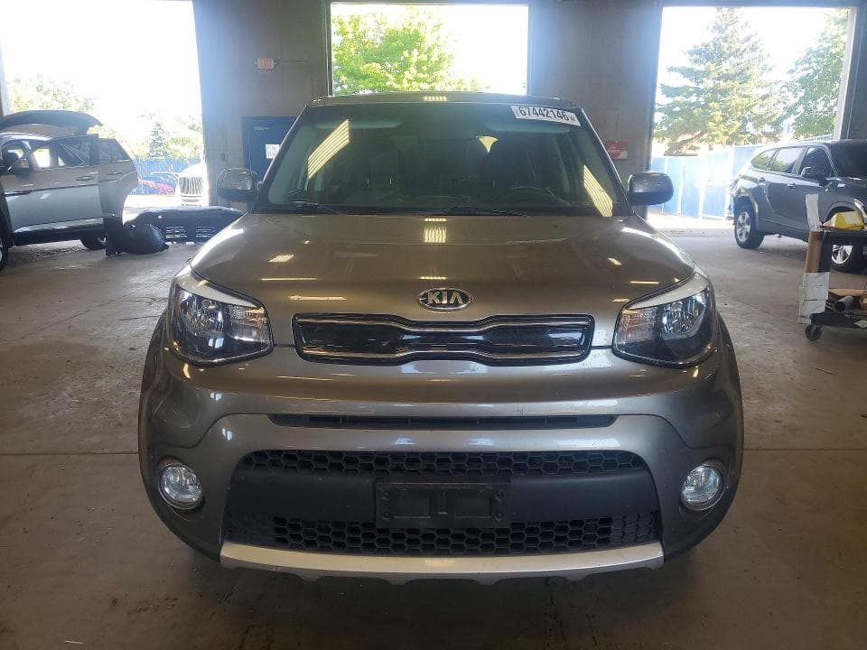 2018 KIA SOUL + 5