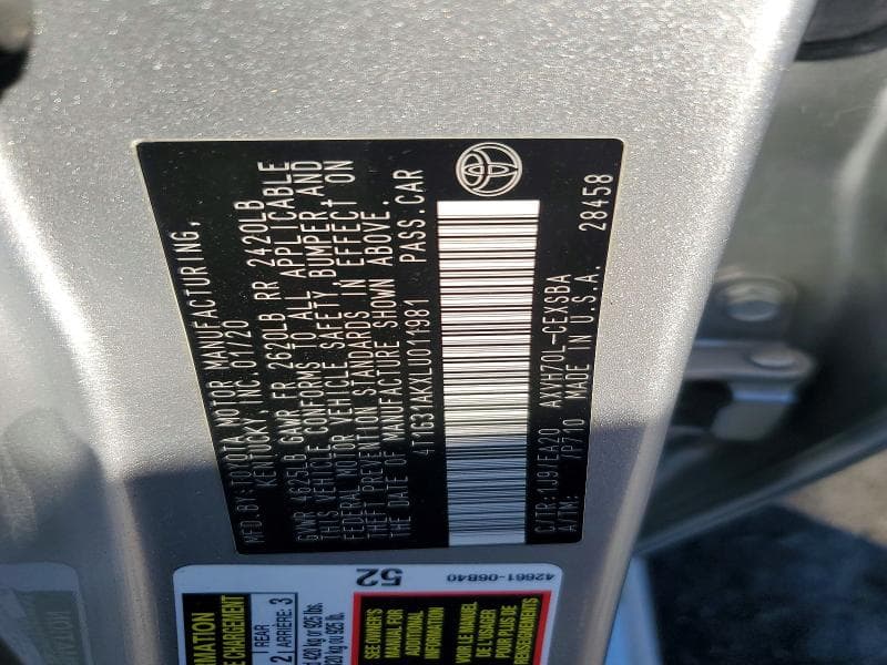 2020 TOYOTA CAMRY SE 12