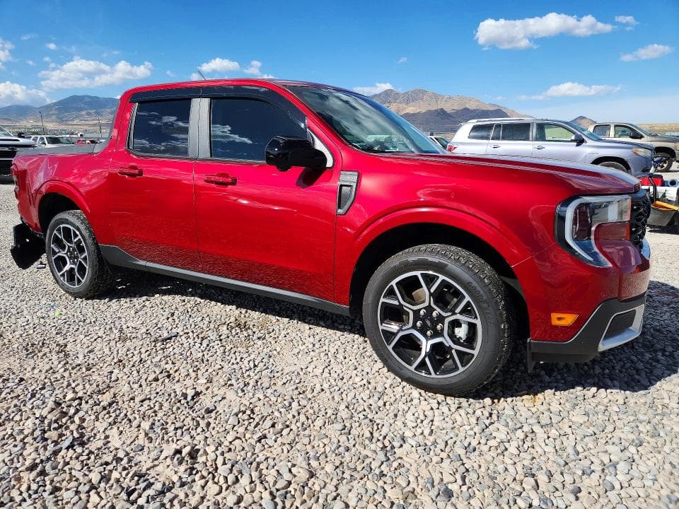 2025 FORD MAVERICK LARIAT 4