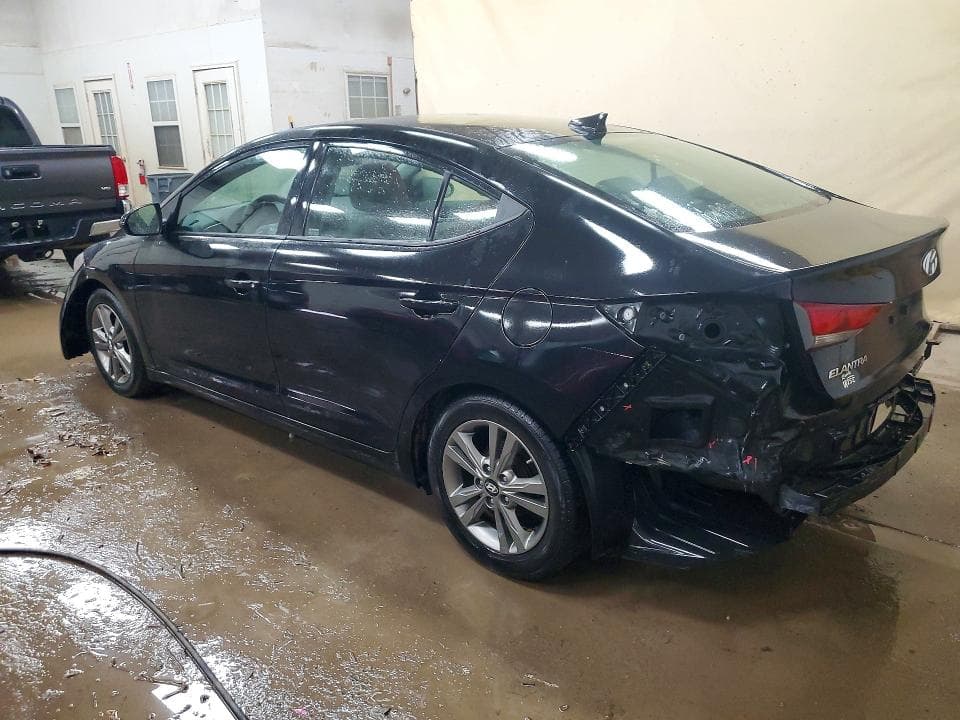 2017 HYUNDAI ELANTRA SE 2