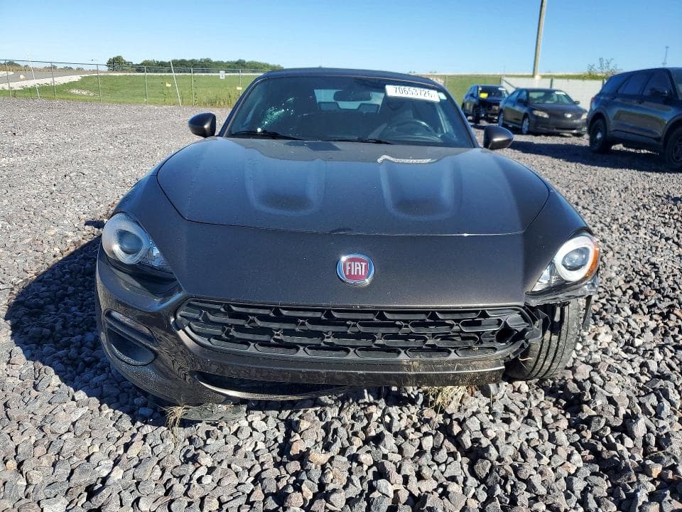 2017 FIAT 124 SPIDER CLASSICA 5