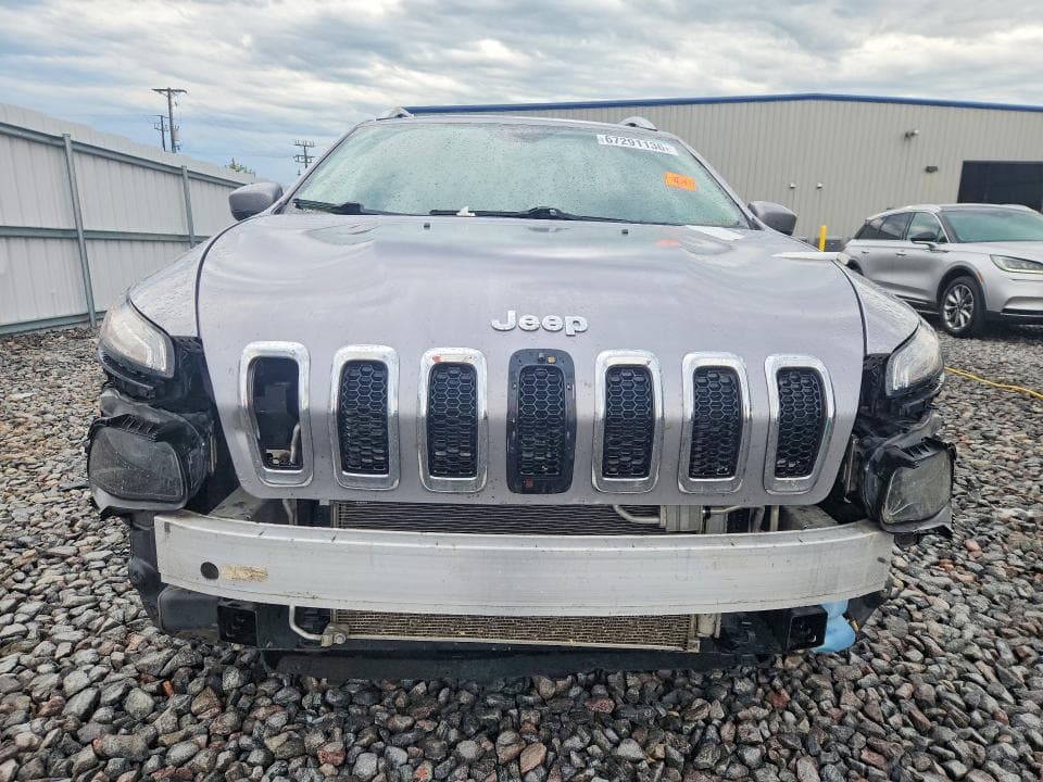 2018 JEEP CHEROKEE LATITUDE PLUS 5