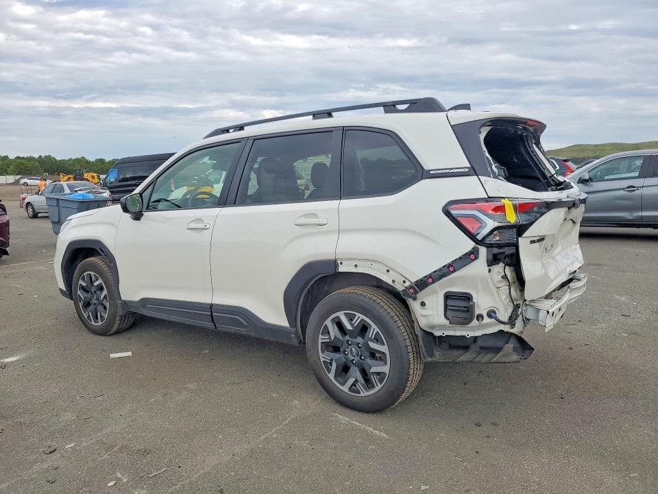 2025 SUBARU FORESTER PREMIUM 2