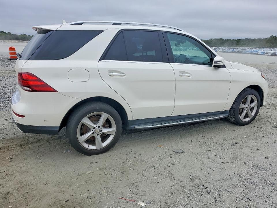 2017 MERCEDES-BENZ GLE 350 3