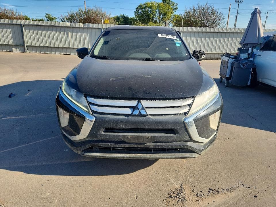 2018 MITSUBISHI ECLIPSE CROSS ES 5