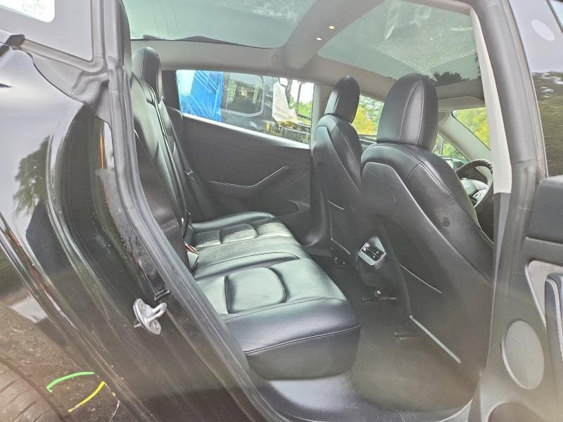 2022 TESLA MODEL 3 10
