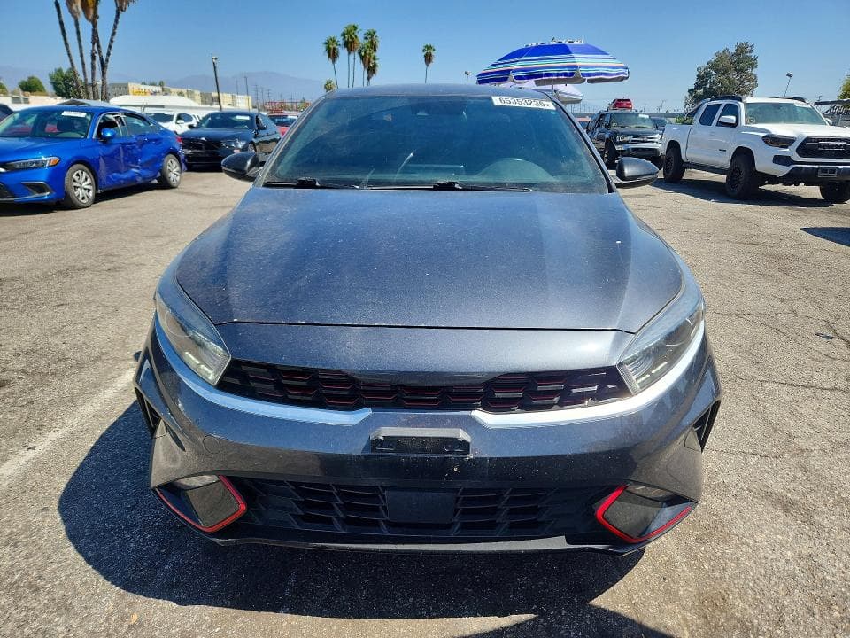 2022 KIA FORTE GT LINE 5
