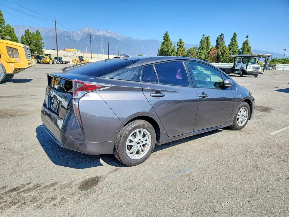 2017 TOYOTA PRIUS TWO 3