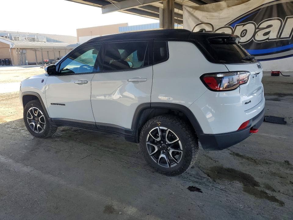 2025 JEEP COMPASS TRAILHAWK 2