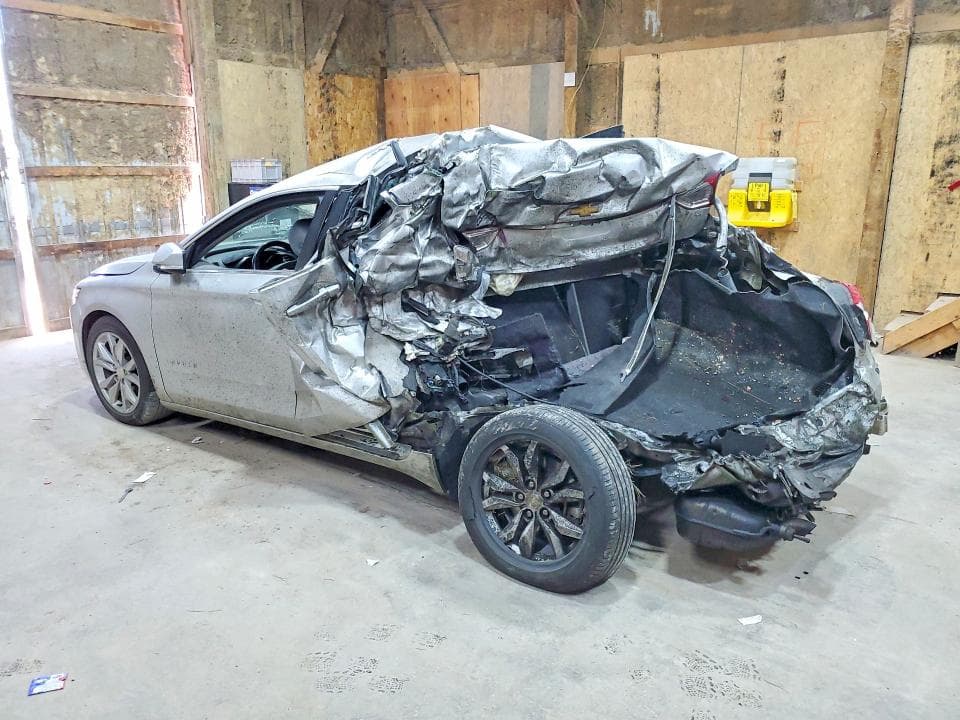 2018 CHEVROLET IMPALA LT 2
